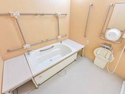 バリアフリー浴室設備