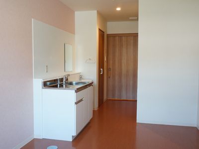 清潔な洋室の洗面台