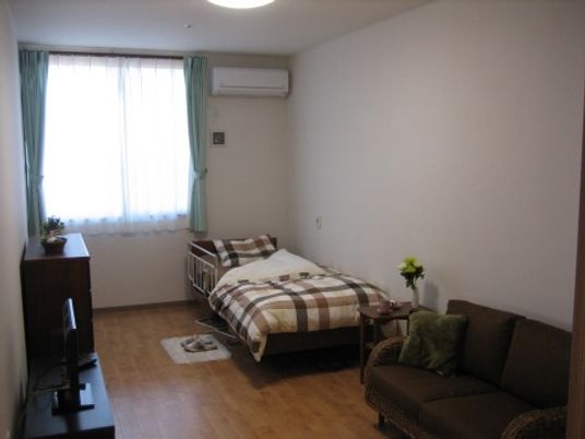 清潔感のある明るい居室