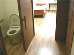 清潔な部屋とトイレ