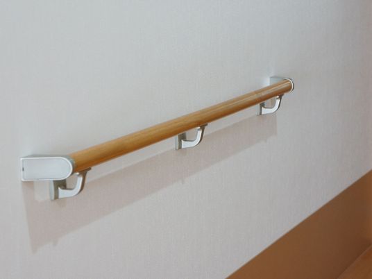 廊下の手すり