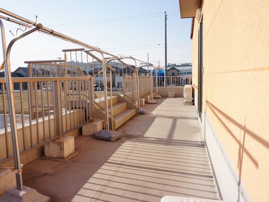 中庭の安全な通路