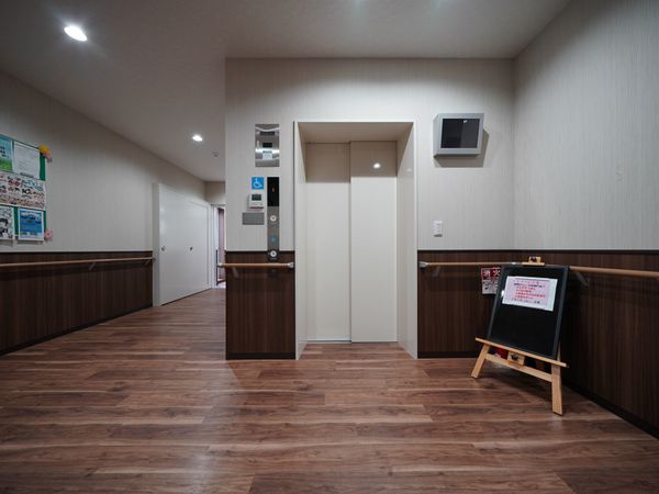 清潔感のある廊下の様子