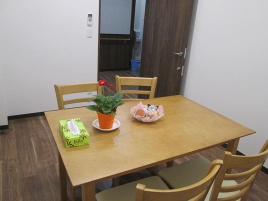 穏やかな居室の一角