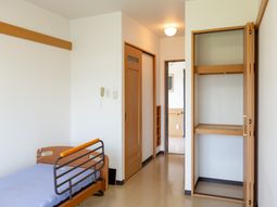 清潔な居室の一角