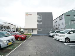 清潔感のある施設外観