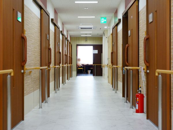清潔な廊下の風景