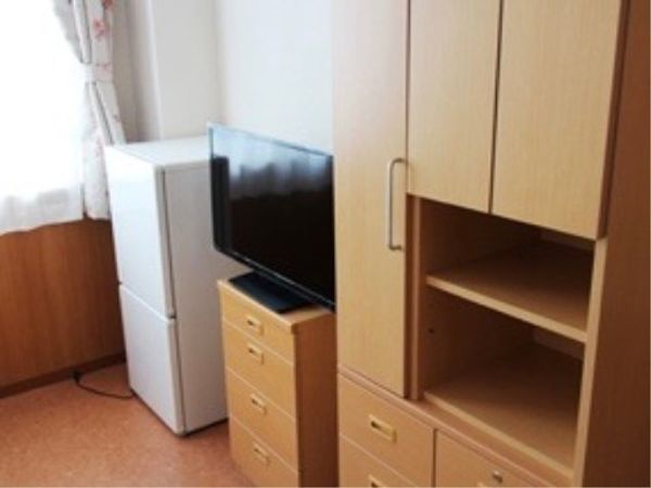 居室の家具と電化製品