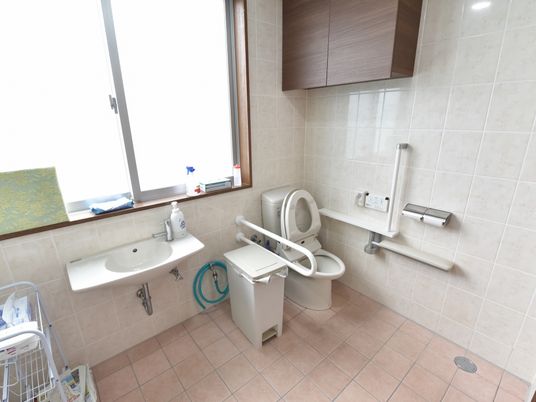 バリアフリー対応トイレ