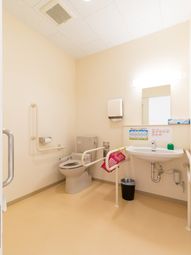 バリアフリーのトイレ空間