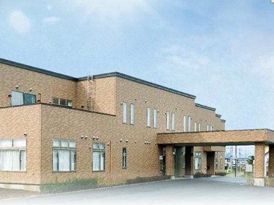 ゆったりとした建物のエントランス