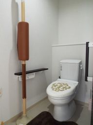 バリアフリーのトイレ設備