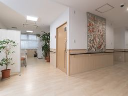 廊下の清潔な環境