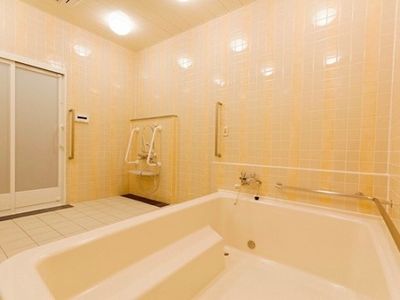 介護用広々浴室