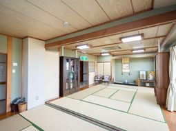 和風の広々とした居室