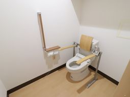 バリアフリートイレ