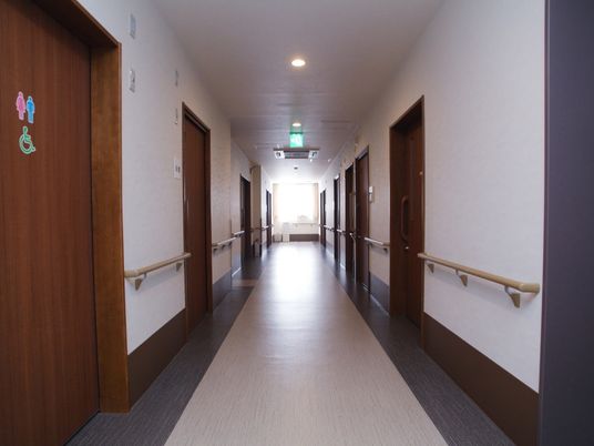 清潔感のある廊下