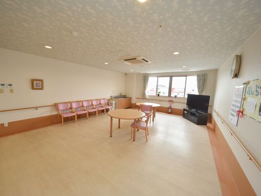 多目的に使える明るい部屋