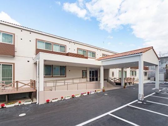 清潔感ある建物の外観