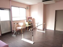 リハビリ用具のある部屋