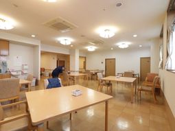 明るいダイニングエリア