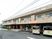 外観の建物と看板
