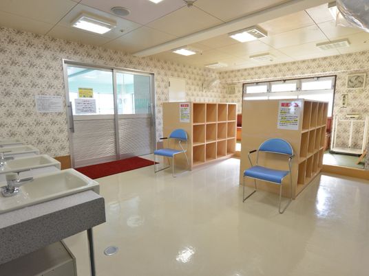 清潔な洗面所スペース