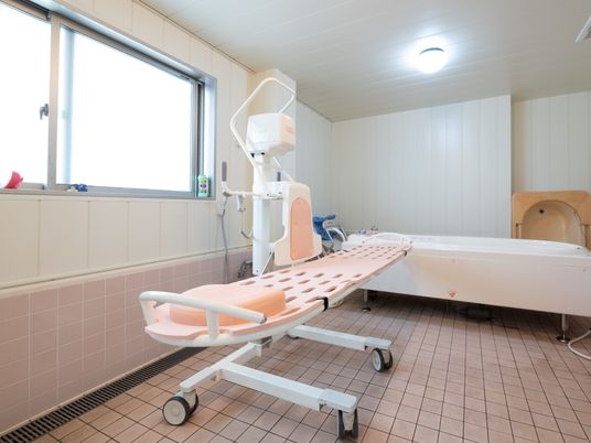 バリアフリー浴室設備