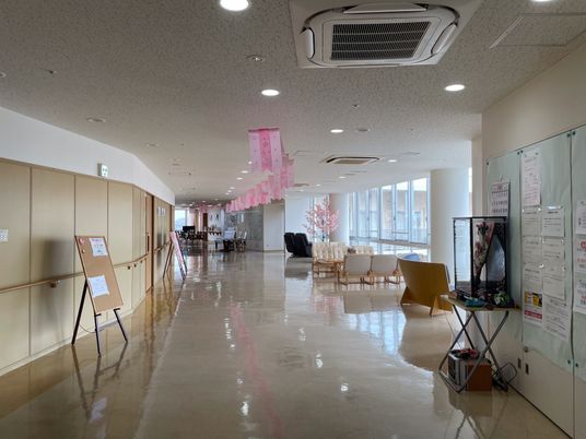 広々とした廊下