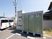 駐車場と建物の外装