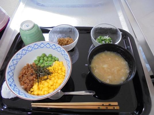 バランスの取れたお食事セット