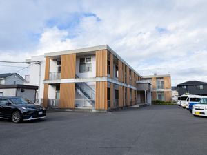 落ち着く外観の建物