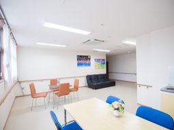 明るい多目的室