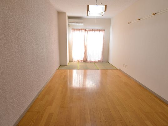 日当たり良好な和洋室