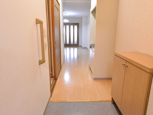 清潔感のある廊下