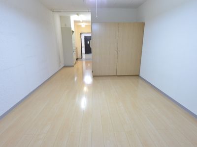 広々とした廊下