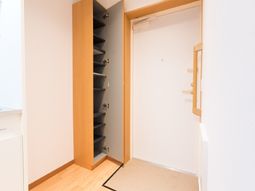整理整頓されたクローゼット