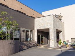 建物のエントランス部分