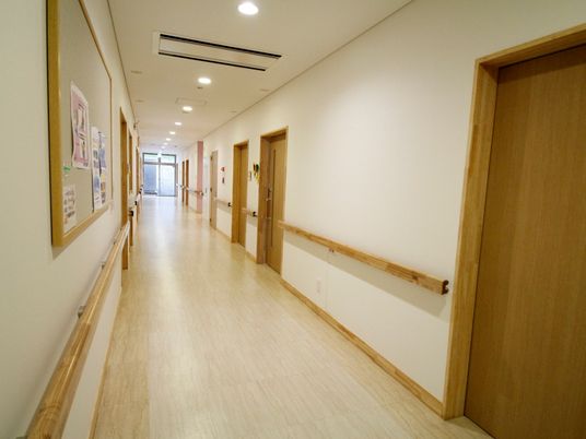 清潔な廊下