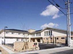 モダンな建設の外観
