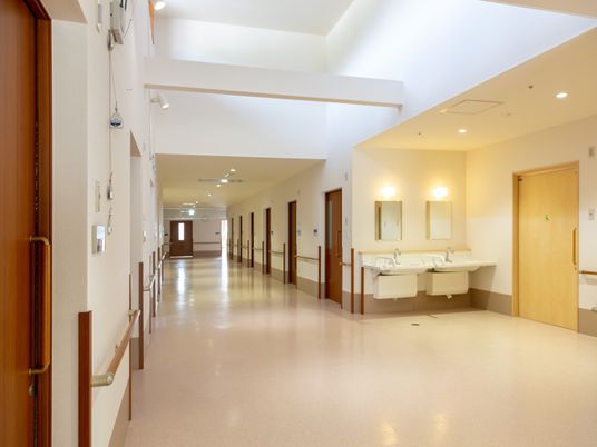 清潔感のある廊下