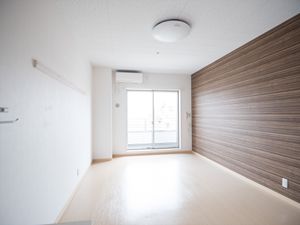 明るい居室の一角