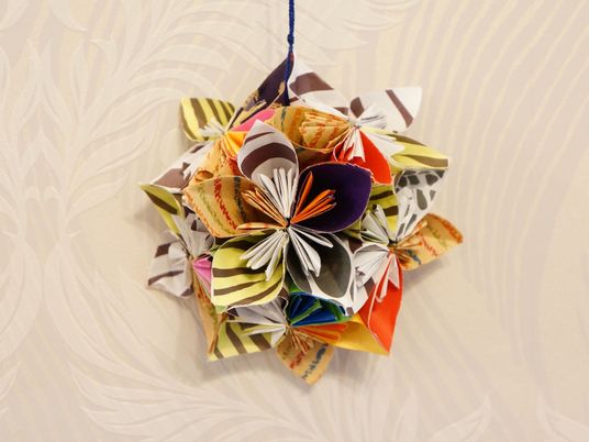 カラフルな手作り飾り