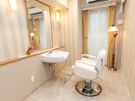 洗練された理美容室