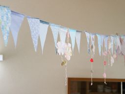 飾りつけられた部屋の様子