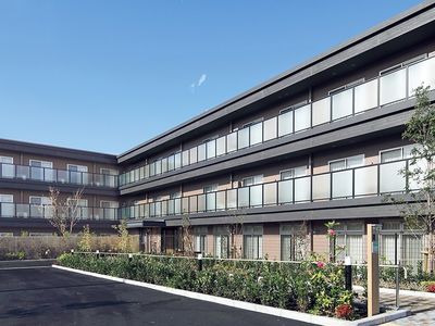 モダンな建物の外観