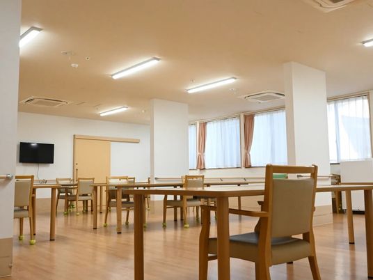明るい食堂  
