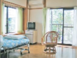 明るい居室の一角