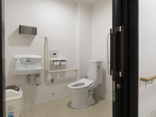 バリアフリーのトイレ設備