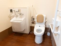 清潔な洗面トイレ設備